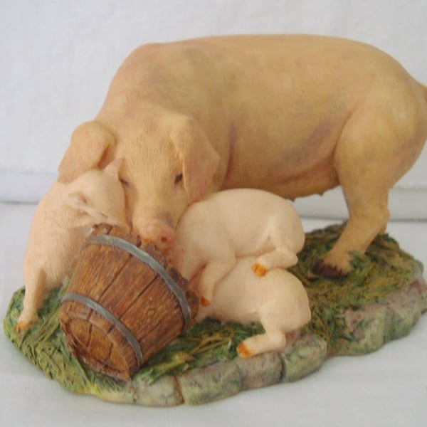 Vintage Hand Painted AYNSLEY MasterCraft Yorkshire Pig Sow & 6 Piglets Figurine