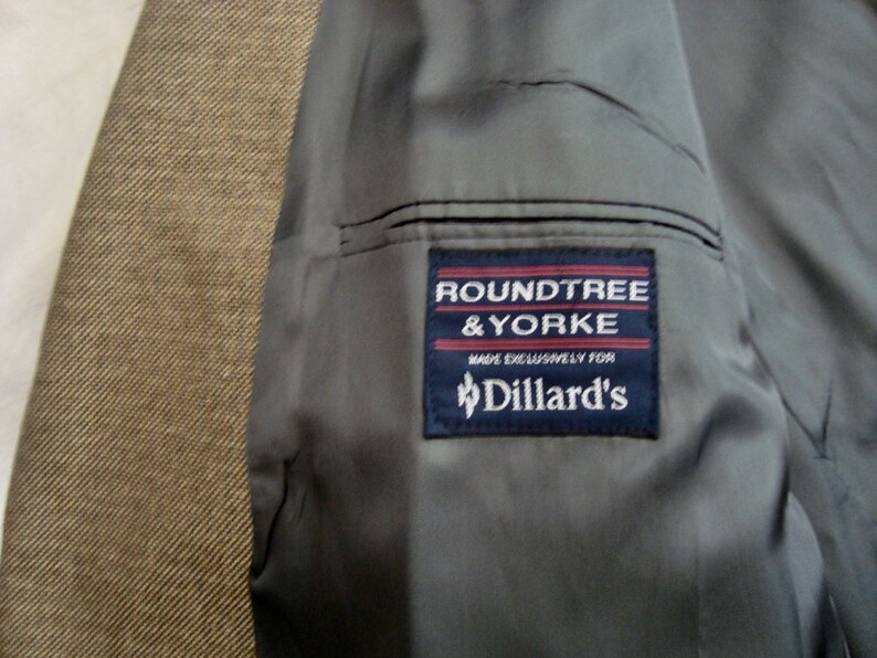 Vintage Mens ROUNDTREE /& YORKE Golden Brown Semi-Tweed Sport Coat Size 52L Like New Condition