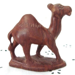 Vintage Hand Carved Wood Camel w 1 Hump 3&quot; Tall