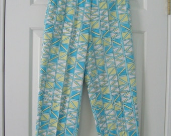1990's Vintage Womens TALBOTS Geometric Aqua, Lime Green & White Stretch Capri Pants Sz 4P - Like New Condition