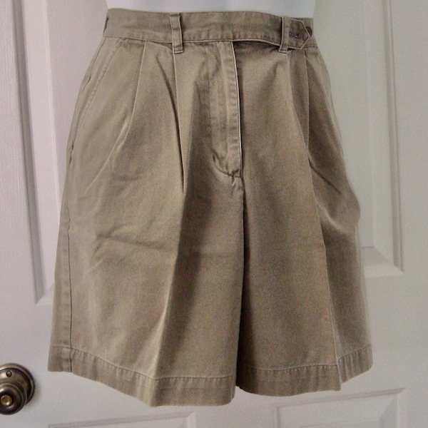 Vintage Women's AEROPOSTALE Olive Drab Twill Bermuda Shorts Size 6 - Waist 26"