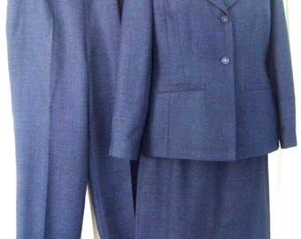 Vintage 3-teiliger Damenanzug von Liz Claiborne, FIRST ISSUE, marineblaue Jacke, Rock und Hose, Größe 8 – neuwertiger Zustand