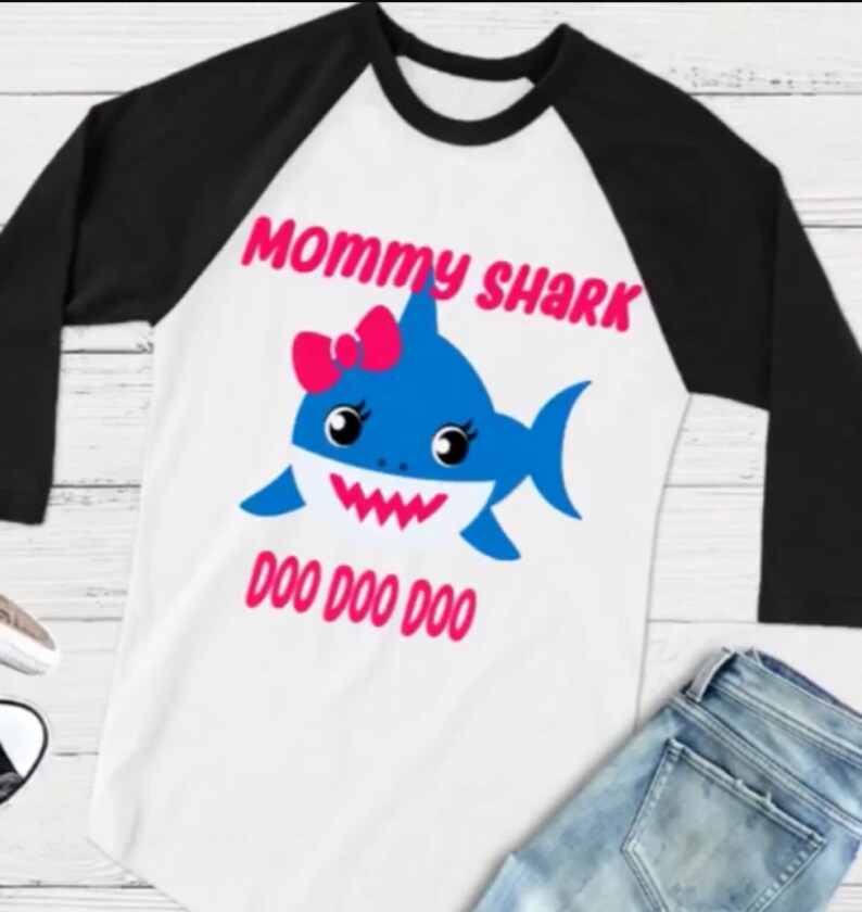 mommy shark shirt