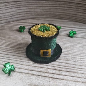 Glamour Fascinator Tiny Top Hat Emerald Green St. Patrick's Day #2