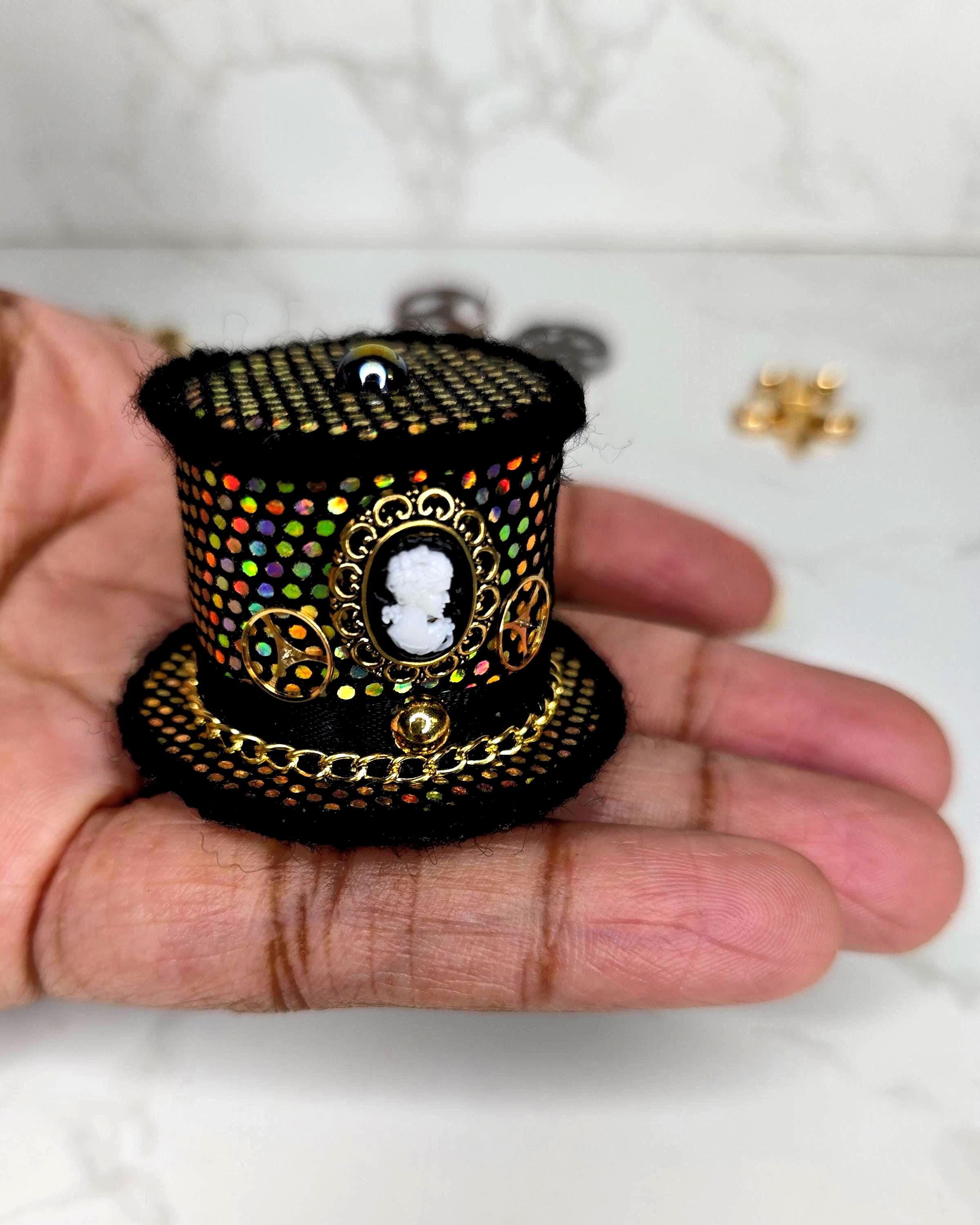 Holographic Black Gold Victorian Steampunk Gold Tiny Top Hat  display picture 2
