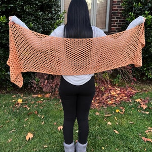 El patrón básico de chal/ganchillo de punto abierto