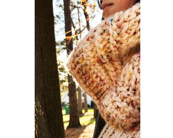 Wicker Cowl Crochet Pattern | Pictures are Included
