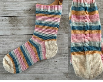 Braided Socks | Knitting Pattern