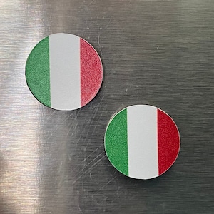 Italy Flag Round Magnets--(set of 2)--1/2 inch diameter–Use for crafts, projects, refrigerator magnets, etc.