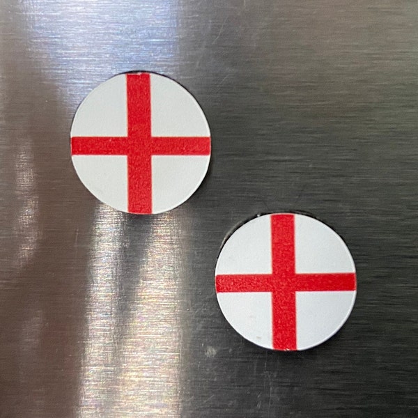 England Flag Round Magnetss--(set of 2)--1/2 inch diameter–Use for crafts, projects, refrigerator magnets, etc.