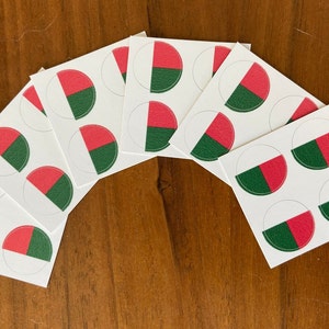 Vlag van Madagaskar ronde stickers, set met een diameter van 24-1/2 inch - Gebruik voor knutselen, scrapbooking, schoolprojecten, enz.