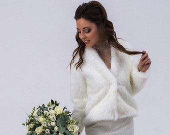 Capa de boda, piel de invierno beige, chaqueta de novia cierre de ganchos de satén