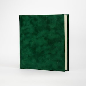 Album Holds 200 and 300 4x6inch/10x15cm Photos, Velvet Album for 5x7 photos