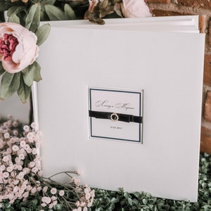 ダイヤモンド付きパーソナライズアイボリーフォトアルバム