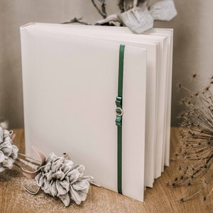 Grande album fotografico di nozze con nastro di satinato e accessorio didiamanti, per 720 foto di dimensioni 4x6