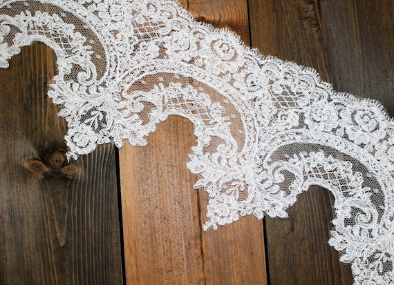 SAMPLE French Lace, White Lace Fabric, White Lace Material, Lace Fabric  Wedding, Lace Trim Veil, Spain Style Lace Trim 