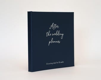 Wedding Gift for Couple | 52 Couples Challenges | Date Night Planner | Relationship Journal | Newlywed Gift