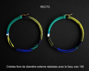 Créoles en wax - 6cm de diamètre - tissu 156 - Turquoise, bleu roi, jaune, noir - Modèle unique, idée cadeau originale et tendance