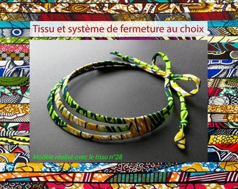 Collier plastron 3 rangs en wax - Tissu au choix - Longueur ajustable (liens à nouer) - Modèle unique, pas de métal au contact de la peau.