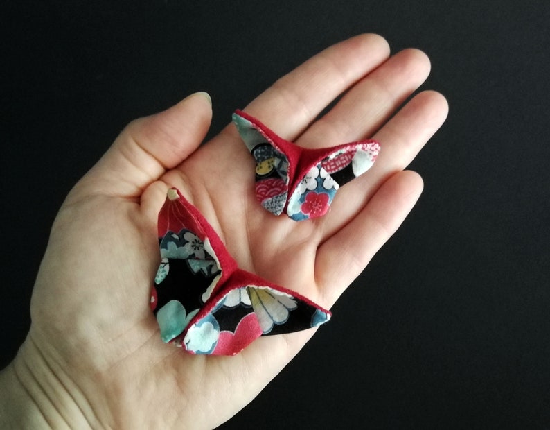 Origami butterfly hair clip Japanese printed fabric 2 sizes to choose from Child / adult wedding baptism birthday gift image 4