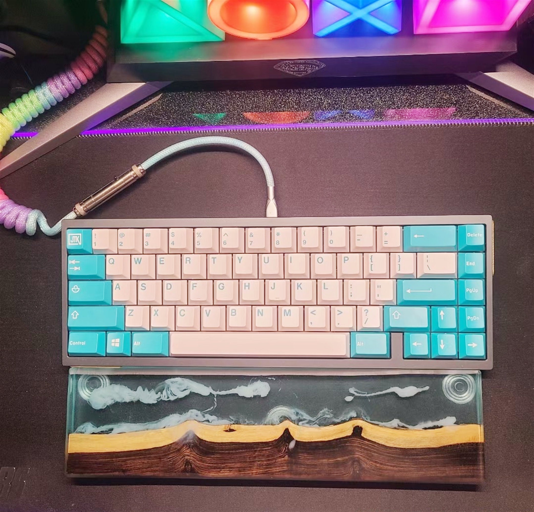 Cloud Mountain Resin Keyboard Resin Wrist Rest laptop Retro Etsy