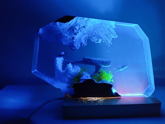 Epoxy Resin Diorama Whale Shark Divers Artisan Resin Wooden