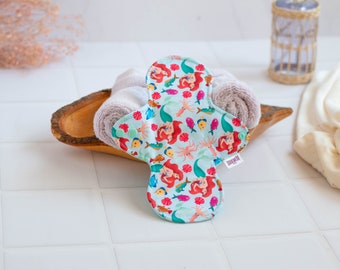 Soft and Absorbent Cloth Pads | Sustainable Female Reusable Pads for Comfortable Periods