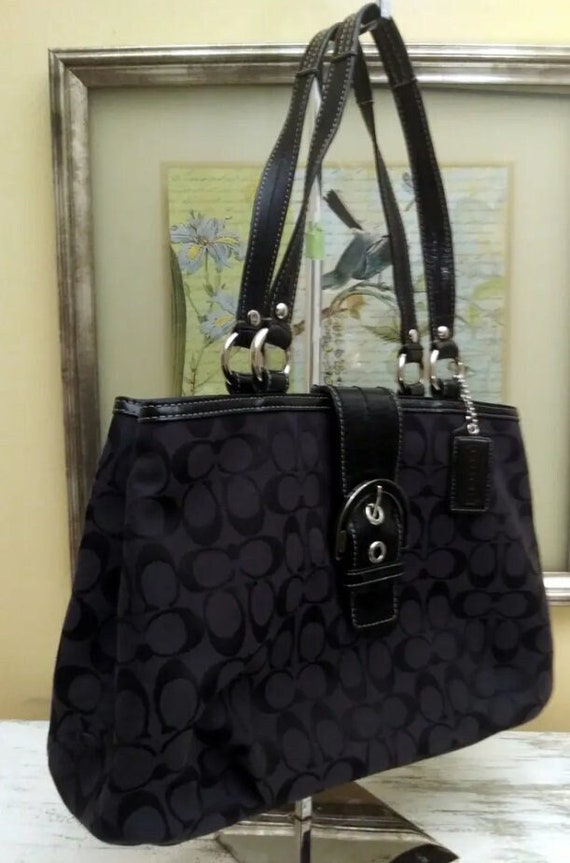 Coach Vintage F18750 Soho East West Signature C Ca