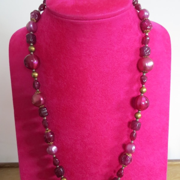 Vintage bead necklace