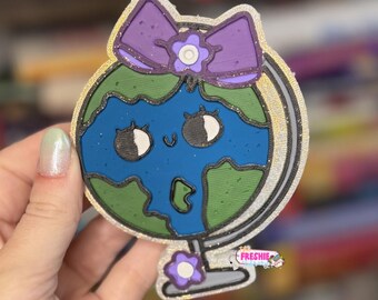 Girly Globe Car Freshie | Scented Freshy