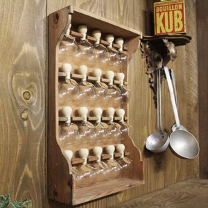 Wooden spice rack Vintage style kitchen storage with 20 glass spice bubbles and wall mount Bulles d'épices image 9