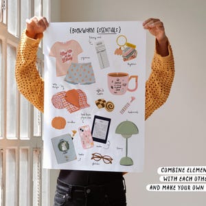 K&ouml;nnte beinhalten: Ein druckbares Blatt mit Illustrationen von wichtigen Dingen f&uuml;r B&uuml;cherw&uuml;rmer, darunter eine Tasse mit der Aufschrift "Coffee is always a good idea", ein Buch, eine Decke, eine Brille, eine Lampe und eine Kerze. Der Text "{BOOKWORM ESSENTIALS}" befindet sich oben auf dem Blatt. Der Text "COMBINE ELEMENTS WITH EACH OTHER AND MAKE YOUR OWN PRINTS" befindet sich unten auf dem Blatt.