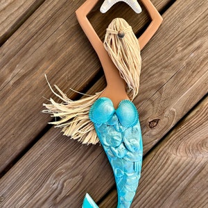 Seashell Mermaid Wall Art: Coastal Wood Decor (19&quot;)