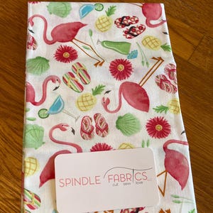 FQ, Flamingos, Drinks, Sandals Toss on White, Let&#39;s Flamingle!, Blank Quilting, 121270-01, Fat Quarters