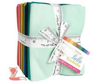 Fat Quarter Bundle Solid Fabric, Factory Cut 25pc, Bella Solids, Elizabeth Hartman Favorites, Moda Fabrics, 100% Cotton, 9900ABE