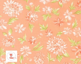 FQ, Cream Flowers on Peach Fabric, Cinnamon Cream, Moda Fabrics, 100% Cotton, 20451-19