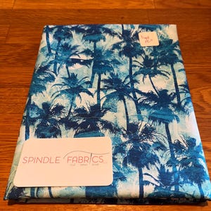 Chute de 1 yard 12", Palm Beach palmiers indigo clair, Palm Beach, tissus Northcott, 100 % coton impression numérique, DP26914-44