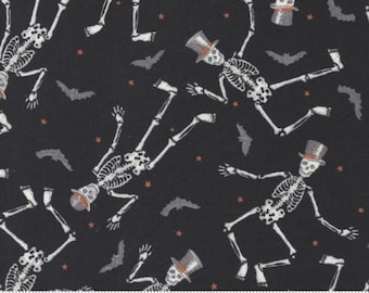 Skeletons on Black, Ghostly Greetings, Midnight Black, Moda Fabrics, 100% Cotton, 56042-14