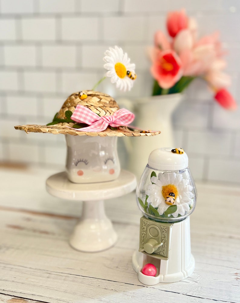 Daisy Spring set, adorable addition to your farmhouse / cottage tiered tray & hutch Dining room decor Centerpiece D62 image 4