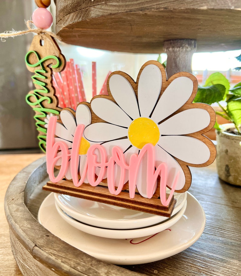 Daisy Spring set, adorable addition to your farmhouse / cottage tiered tray & hutch Dining room decor Centerpiece D62 bloom acrylic