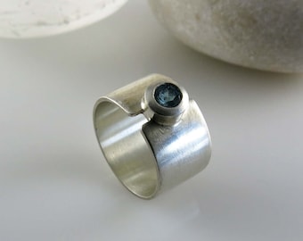 Sterling silver ring, blue tourmaline round stone