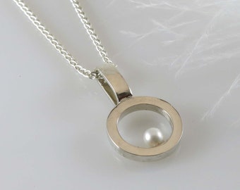 Sterling silver pendant, white freshwater pearl pendant, small necklace