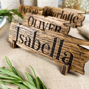 Personalized Wooden Place Cards for Wedding, Rustic Oak Name Place Cards, Unique Wood Place Settings, Engraved Wedding Reception Name Cards
