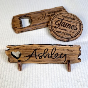 Engraved Oak Wood Wedding Place Cards with Heart afbeelding 10