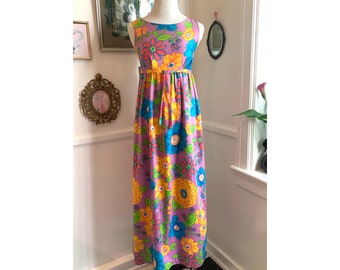 Vintage 1960’s Floral Babydoll Maxi Dress
