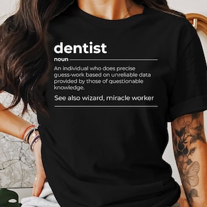 Zahnarzt T-Shirt, Zahnarzt Shirt, Zahnarzt Geschenk, Zahnmedizin Geschenk, lustiges Zahnarzt Shirt, Zahnarzt Geschenk, Mund Arzt T-Shirt, Definition Shirt