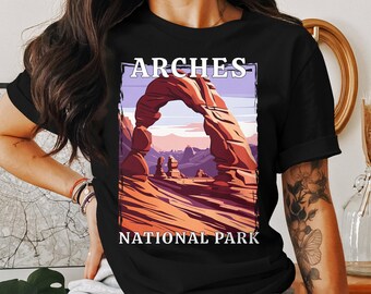 Arches National Park Utah, Camping T-Shirt, Camping Sweatshirt, Berg Pullover, Outdoor Geschenk, Natur Tee, Delicate Arch Souvenir
