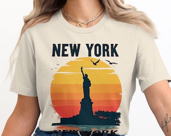 New York T-Shirt, Statue of Liberty, Sunset Silhouette Tee, NYC Skyline Graphic, Cityscape Art, New York Souvenir Shirt