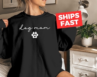 Dog Mom Sweatshirts, Custom Dog Mom Shirt, Dog Mom Shirts, Womens Sweatshirts, Dog Mom Tshirt, Dog Mom Gift, Dog Mom Tee