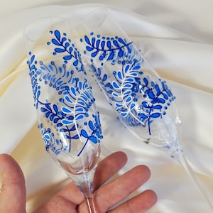 Anniversary Champagne Glasses, Wedding Toasting Flutes for Any Celebration or Ceremony Favors, Bride and Groom Hand Painted Gift.
